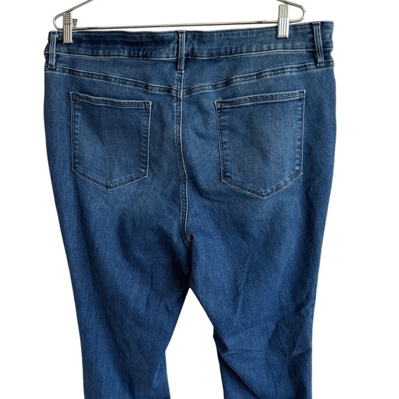 Athleta Sculptek Ultra Skinny Jean Pant in True Blue, Size 20X - Picture 7 of 9